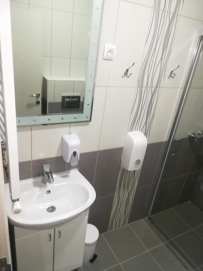 Karavan 123 Raška Exteriér fotografie