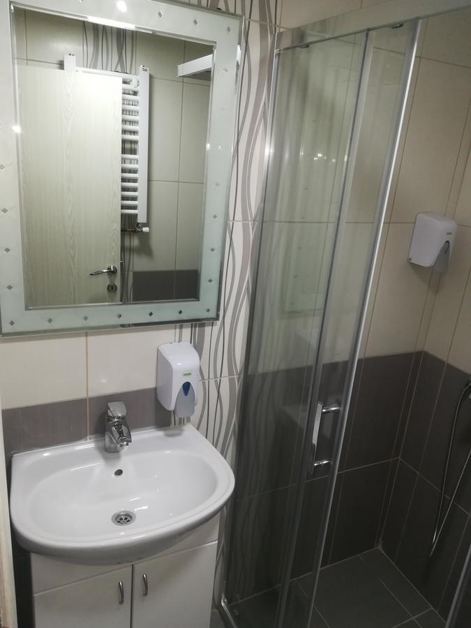 Karavan 123 Raška Exteriér fotografie