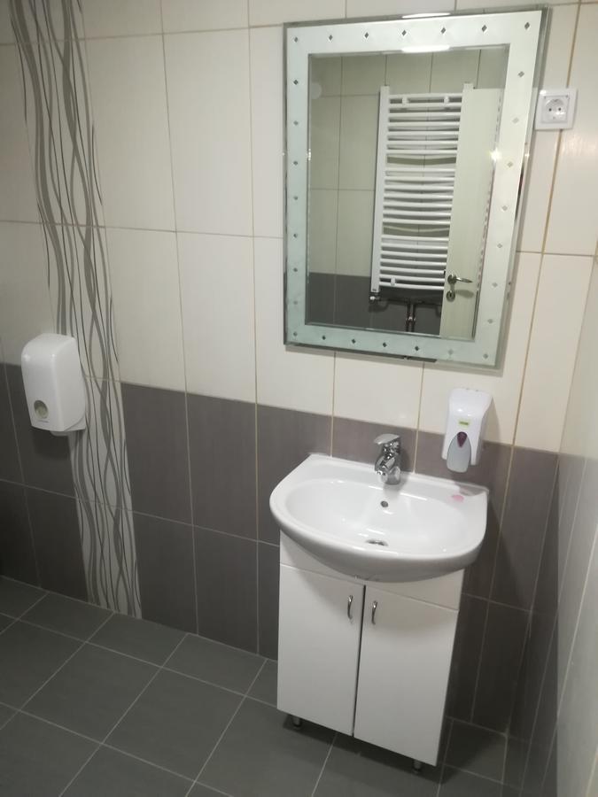 Karavan 123 Raška Exteriér fotografie