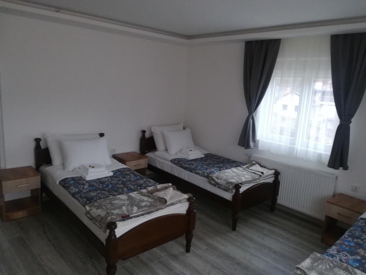 Karavan 123 Raška Exteriér fotografie