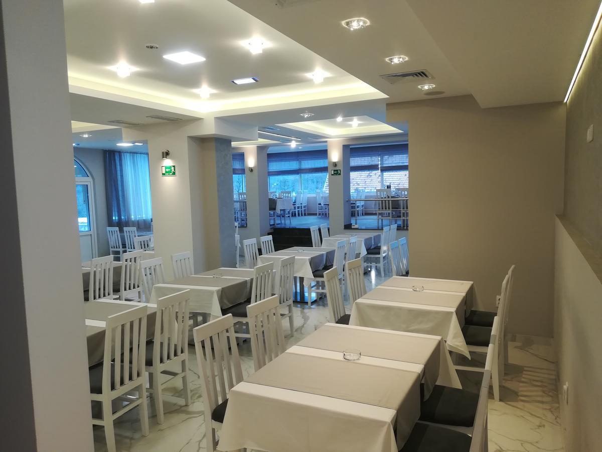 Karavan 123 Raška Exteriér fotografie