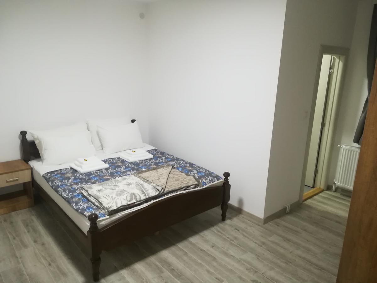 Karavan 123 Raška Exteriér fotografie